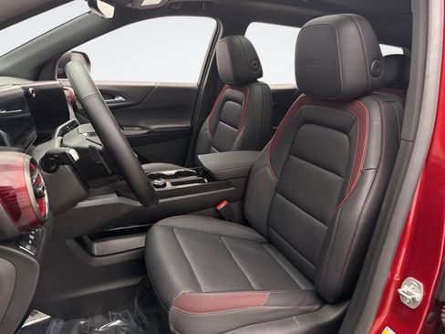 Used 2025 Chevrolet Equinox RS w/ Safety and Technology Package AWD/4WD image 11