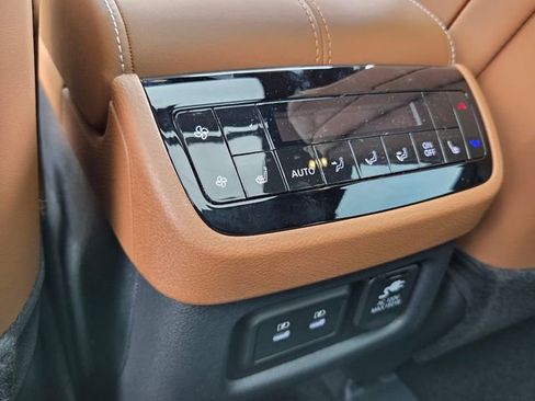 New 2026 INFINITI QX60 Autograph w/ Dark Cargo Package image 16