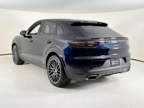 Certified 2023 Porsche Cayenne Coupe AWD/4WD image 5
