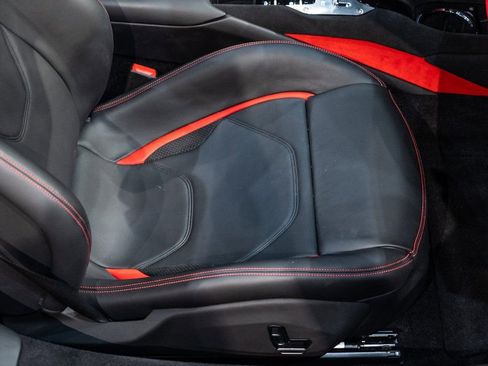 Used 2023 Ferrari 296 GTS image 35