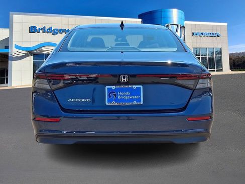 Used 2024 Honda Accord EX image 5