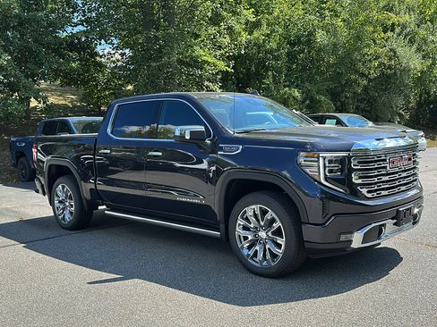 New 2026 GMC Sierra 1500 Denali image 2