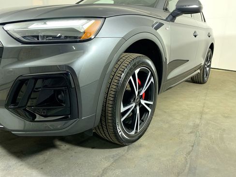 Certified 2025 Audi Q5 2.0T Premium Plus w/ Premium Plus Package image 33