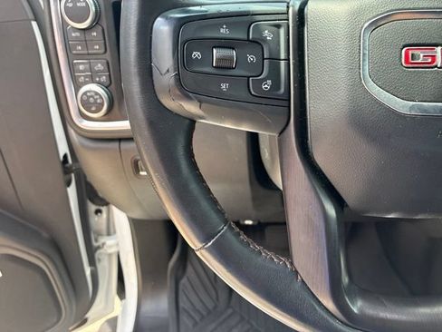Used 2021 GMC Sierra 1500 AT4 w/ AT4 Premium Package AWD/4WD image 23