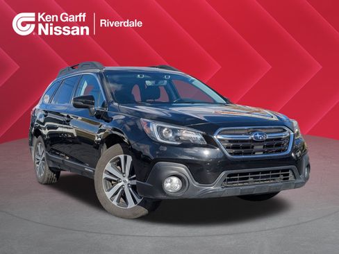 Used 2019 Subaru Outback 3.6R Limited w/ Popular Package #2 image 1