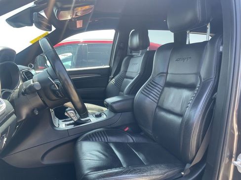 Used 2020 Jeep Grand Cherokee SRT AWD/4WD image 6