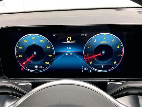 Certified 2023 Mercedes-Benz GLB 250 image 23