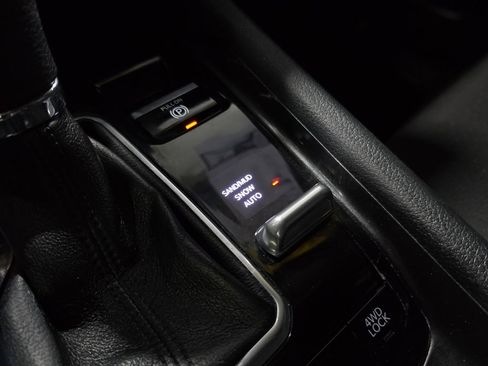 Used 2023 Jeep Compass Sport AWD/4WD image 25