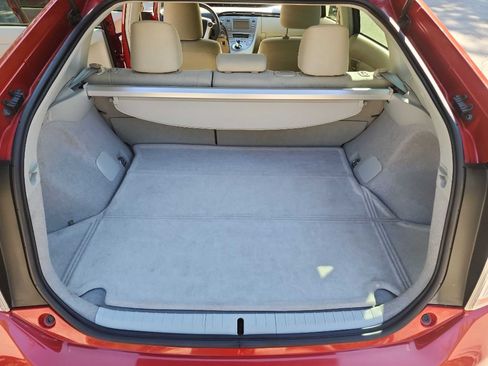 Used 2014 Toyota Prius Three FWD image 29