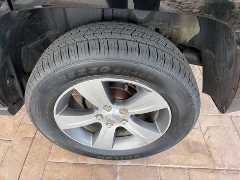 Used 2017 Jeep Patriot High Altitude AWD/4WD image 25