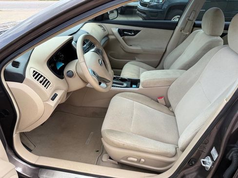 Used 2013 Nissan Altima 2.5 SV image 11