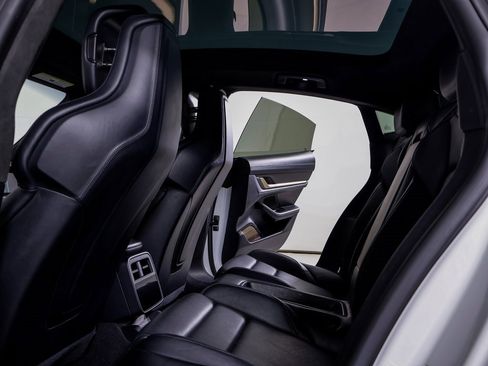 Certified 2021 Porsche Taycan Turbo S image 7