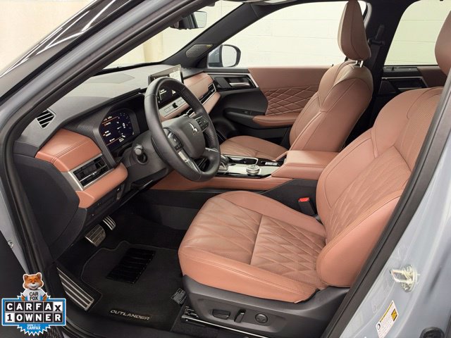 Used 2025 Mitsubishi Outlander SEL AWD/4WD image 16