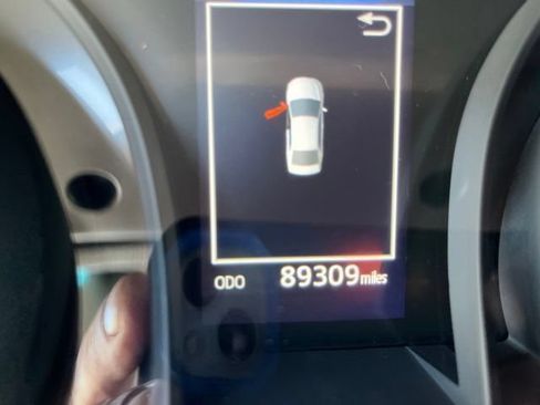 Used 2018 Toyota Camry SE FWD image 7