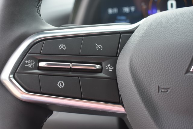 New 2027 Chevrolet Equinox LT w/ Safety and Technology Package FWD image 19
