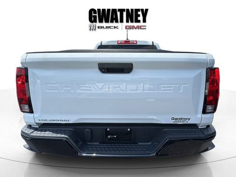 Used 2023 Chevrolet Colorado W/T RWD image 6