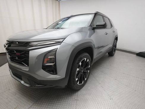 Used 2025 Chevrolet Equinox RS w/ Safety and Technology Package AWD/4WD image 12