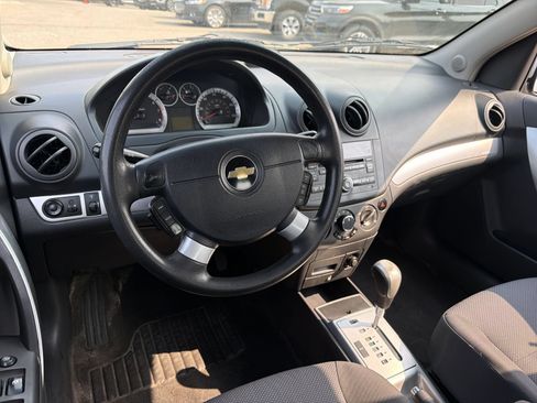 Used 2011 Chevrolet Aveo LT w/ Power and Convenience Package FWD image 15