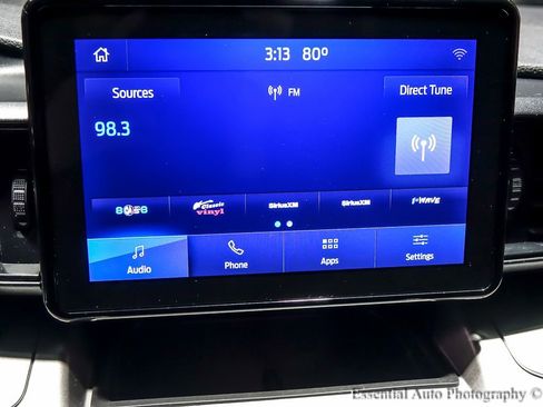Used 2021 Ford Explorer XLT AWD/4WD image 19