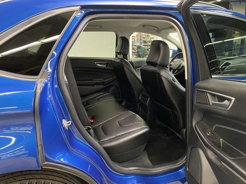 Used 2023 Ford Edge Titanium image 13