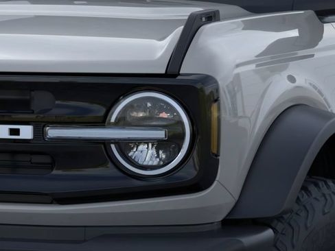 New 2026 Ford Bronco Outer Banks w/ Sasquatch Package AWD/4WD image 20