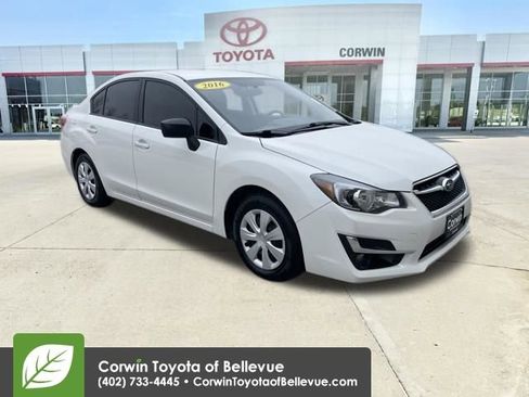 Used 2016 Subaru Impreza 2.0i image 1
