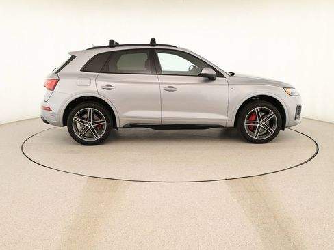 Certified 2024 Audi Q5 e Premium Plus AWD/4WD image 7