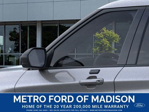 New 2026 Ford Explorer Active w/ Active Comfort Package image 21