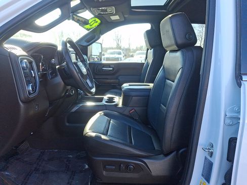 Certified 2022 GMC Sierra 2500 Denali w/ Denali Ultimate Package image 14