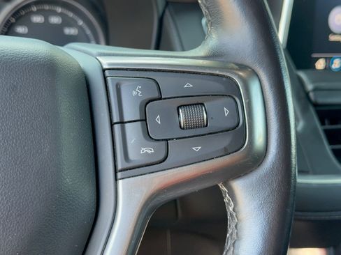 Used 2021 Chevrolet Tahoe LT w/ LT Signature Package RWD image 19