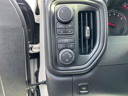 Used 2026 Chevrolet Silverado 1500 Custom Trail Boss image 14