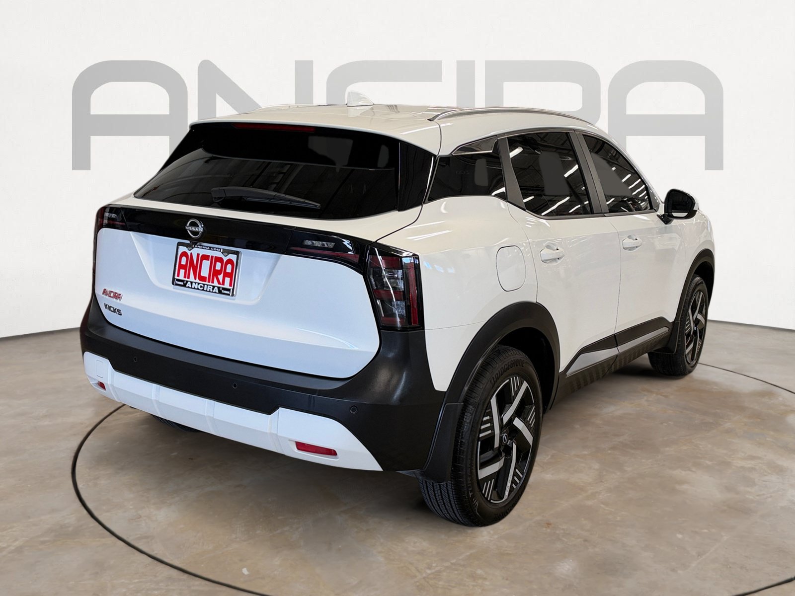 Used 2025 Nissan Kicks SV w/ SV Premium Package FWD image 12