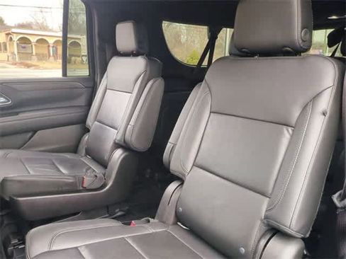 Certified 2021 Chevrolet Suburban LT AWD/4WD image 25