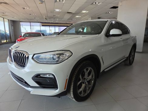 Used 2021 BMW X4 xDrive30i AWD/4WD image 3