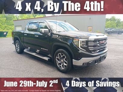 Used 2022 GMC Sierra 1500 SLT w/ SLT Convenience Package
