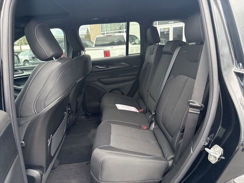New 2026 Jeep Grand Cherokee Laredo X AWD/4WD image 10