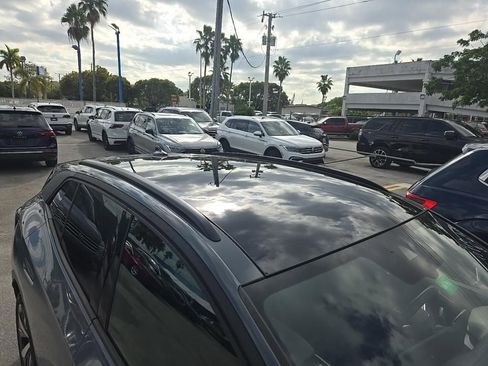 Used 2023 Volkswagen ID.4 Pro S image 8