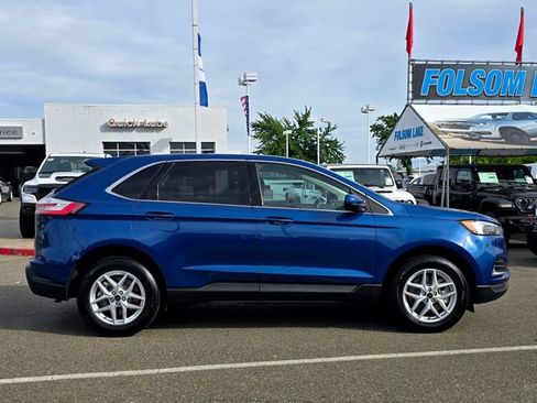 Used 2024 Ford Edge SEL image 7