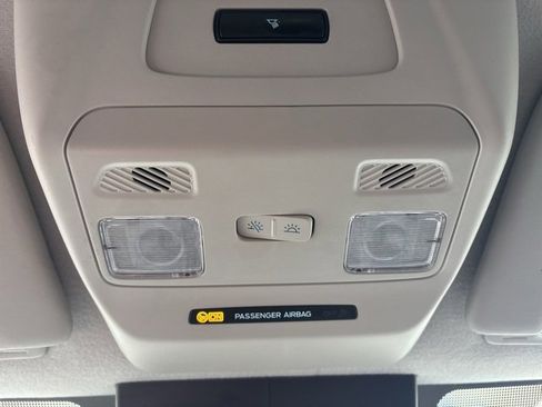 Used 2024 Ford Transit 250 Low Roof w/ Exterior Upgrade Package image 36