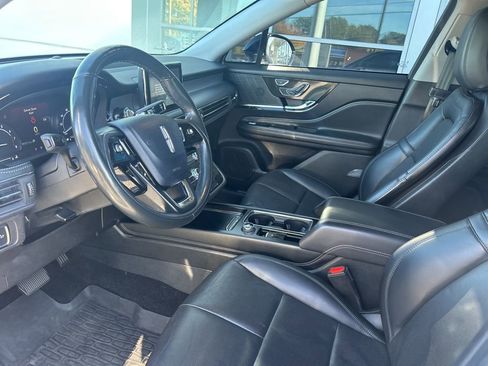 Certified 2022 Lincoln Corsair FWD w/ Premium Package image 3