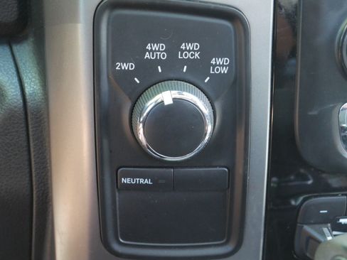 Used 2013 RAM 1500 Sport w/ Sport Premium Group AWD/4WD image 10