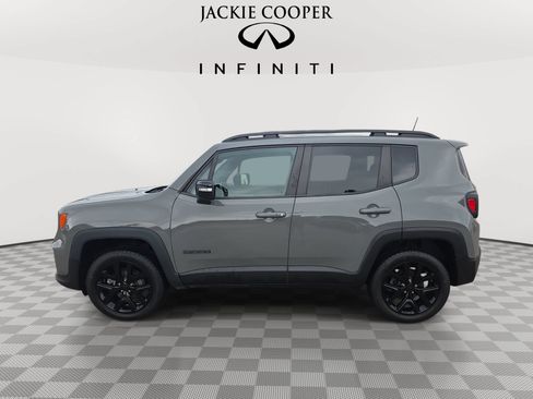 Used 2022 Jeep Renegade Altitude w/ Convenience Group AWD/4WD image 8