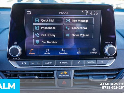 Used 2025 Nissan Altima 2.5 SV image 36