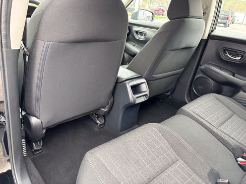 Used 2023 Honda HR-V LX image 40
