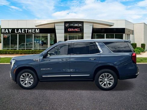 New 2026 GMC Yukon Denali w/ Sun & Power Step Package AWD/4WD image 2