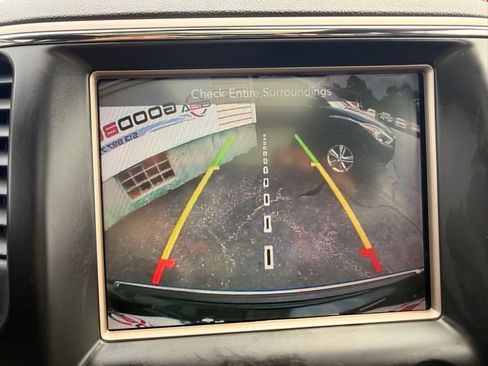 Used 2014 Jeep Grand Cherokee Overland AWD/4WD image 43