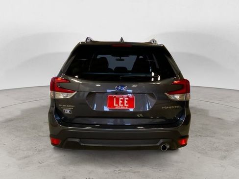 Used 2023 Subaru Forester Limited image 4