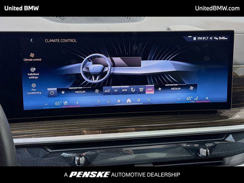 Used 2025 BMW X5 xDrive40i AWD/4WD image 11
