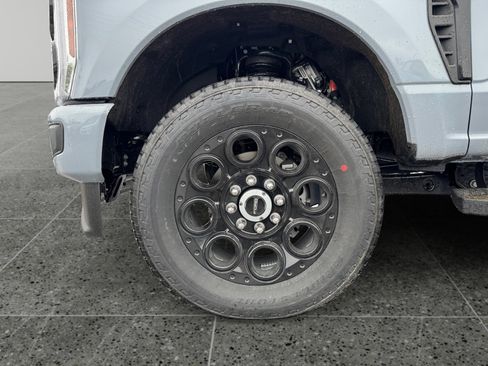 New 2025 Ford F250 Lariat w/ Lariat Ultimate Package image 8