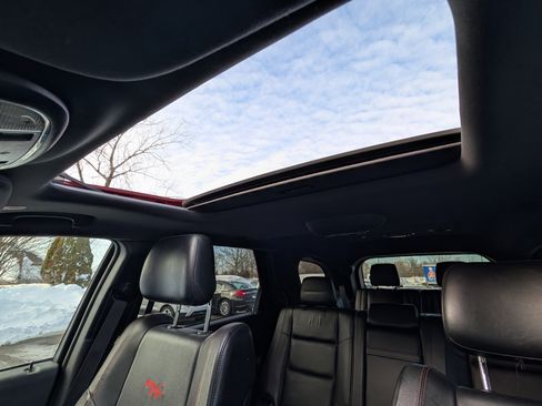 Used 2018 Dodge Durango R/T image 28